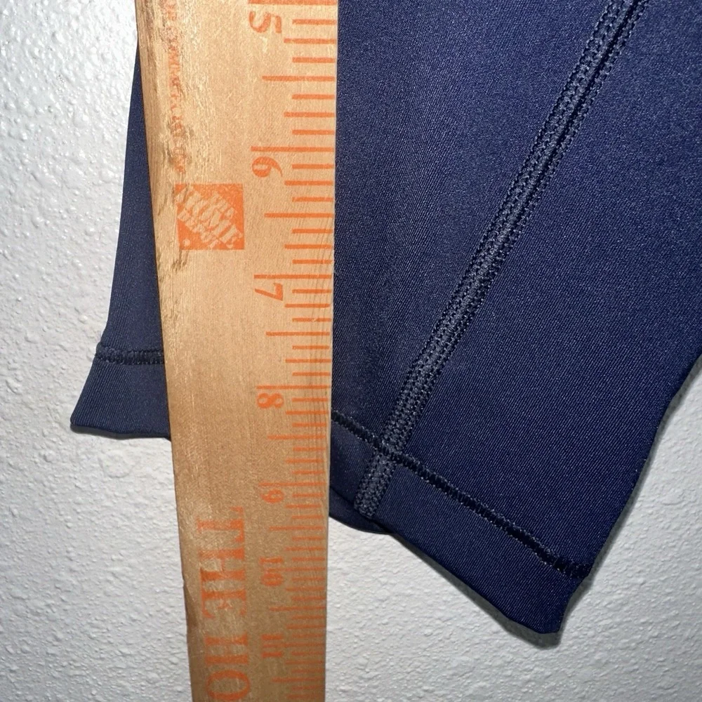 Athleta Ultimate‎ Stash Pocket 9